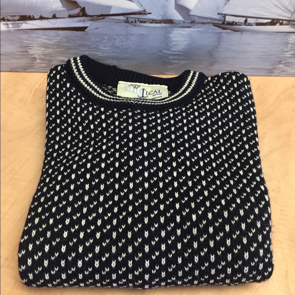 Fisherman’s Sweater navy size medium